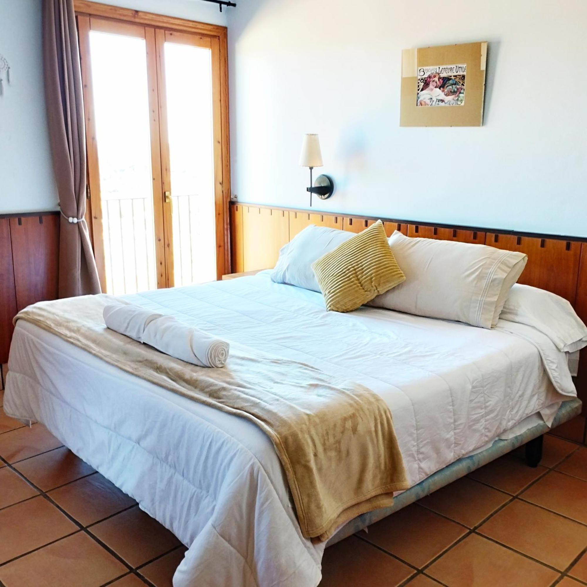 Hostal Tastavins Peñarroya de Tastavins Екстериор снимка