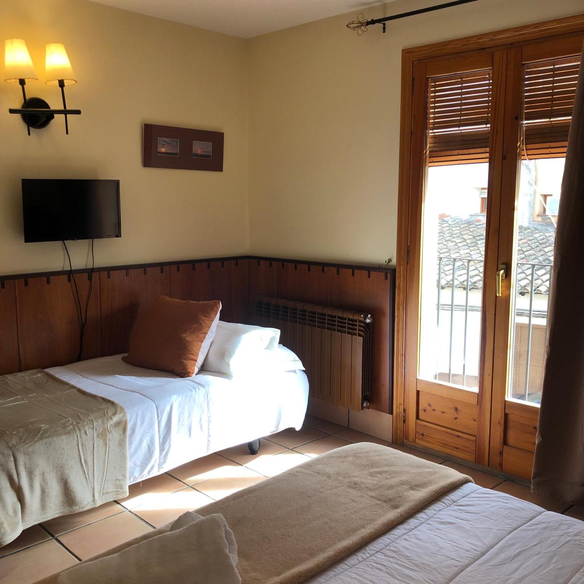 Hostal Tastavins Peñarroya de Tastavins Екстериор снимка