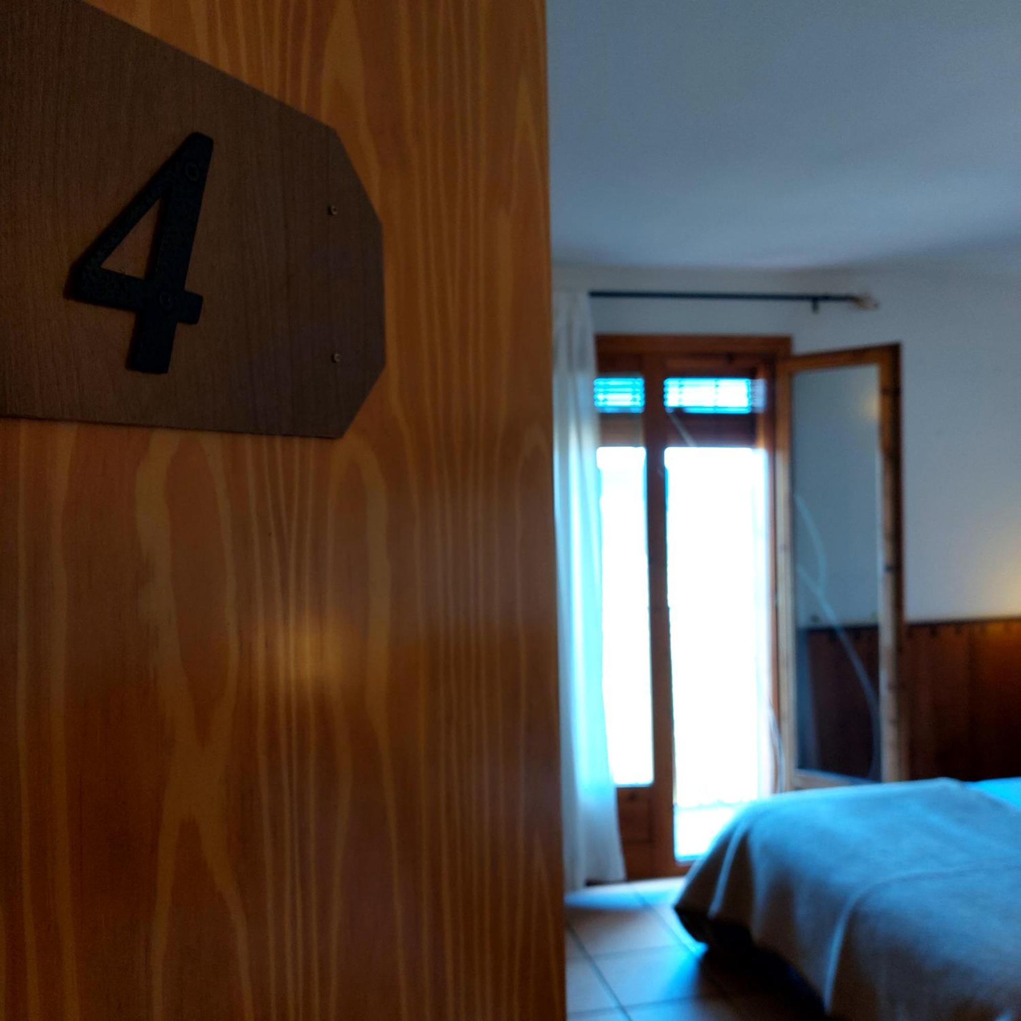 Hostal Tastavins Peñarroya de Tastavins Стая снимка